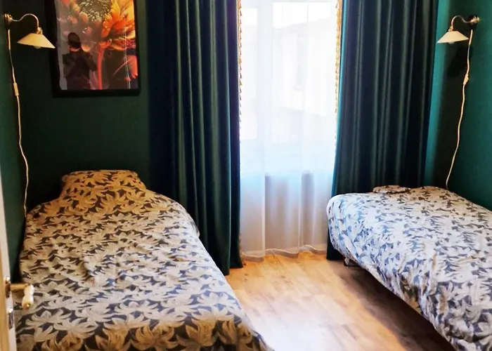 Old Town Apartments For Families & Groups - Rueuetli 29 Apartment